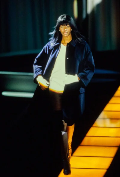 Look 16